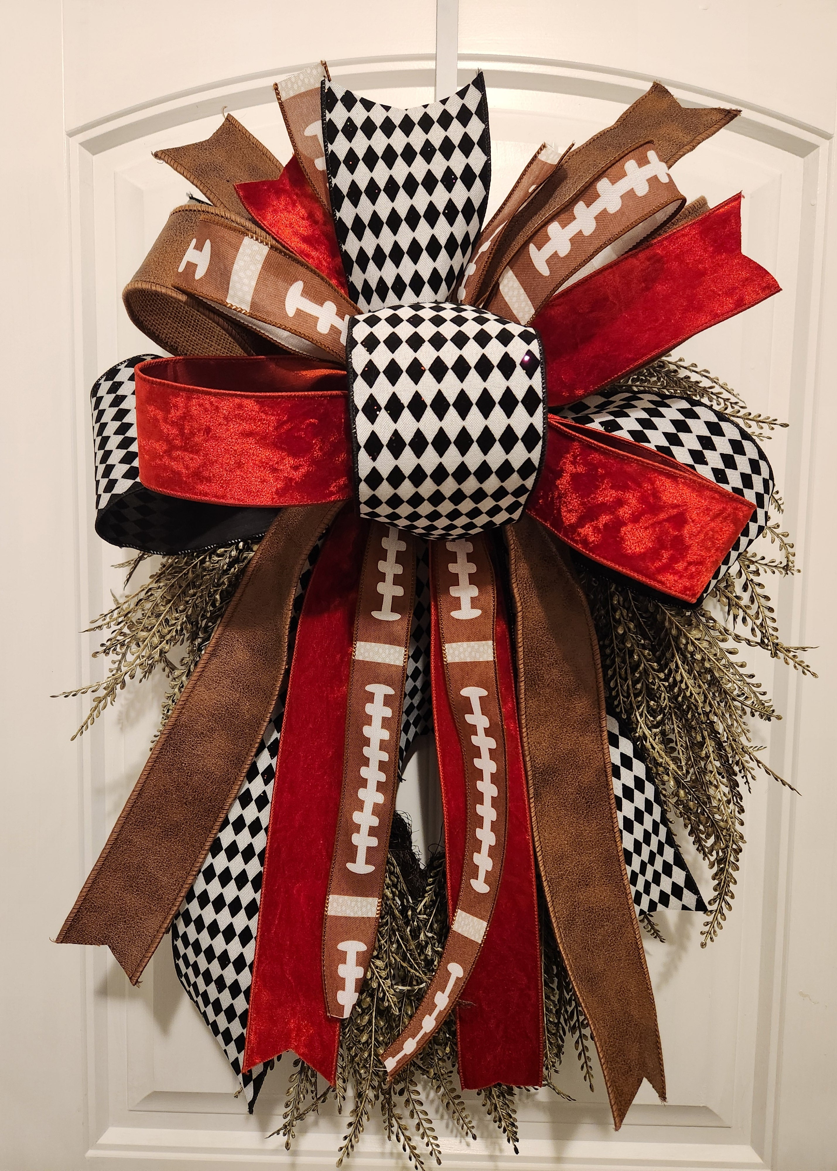 26" UV-Resistant Moss Green Button Fern Wreath w/Alabama Signature Bow-Home Decor-LouisGeorge Boutique-LouisGeorge Boutique, Women’s Fashion Boutique Located in Trussville, Alabama