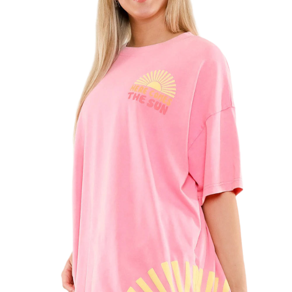 Here Comes the Sun Mineral Washed Tee-Apparel-Blue Velvet-LouisGeorge Boutique, Women’s Fashion Boutique Located in Trussville, Alabama