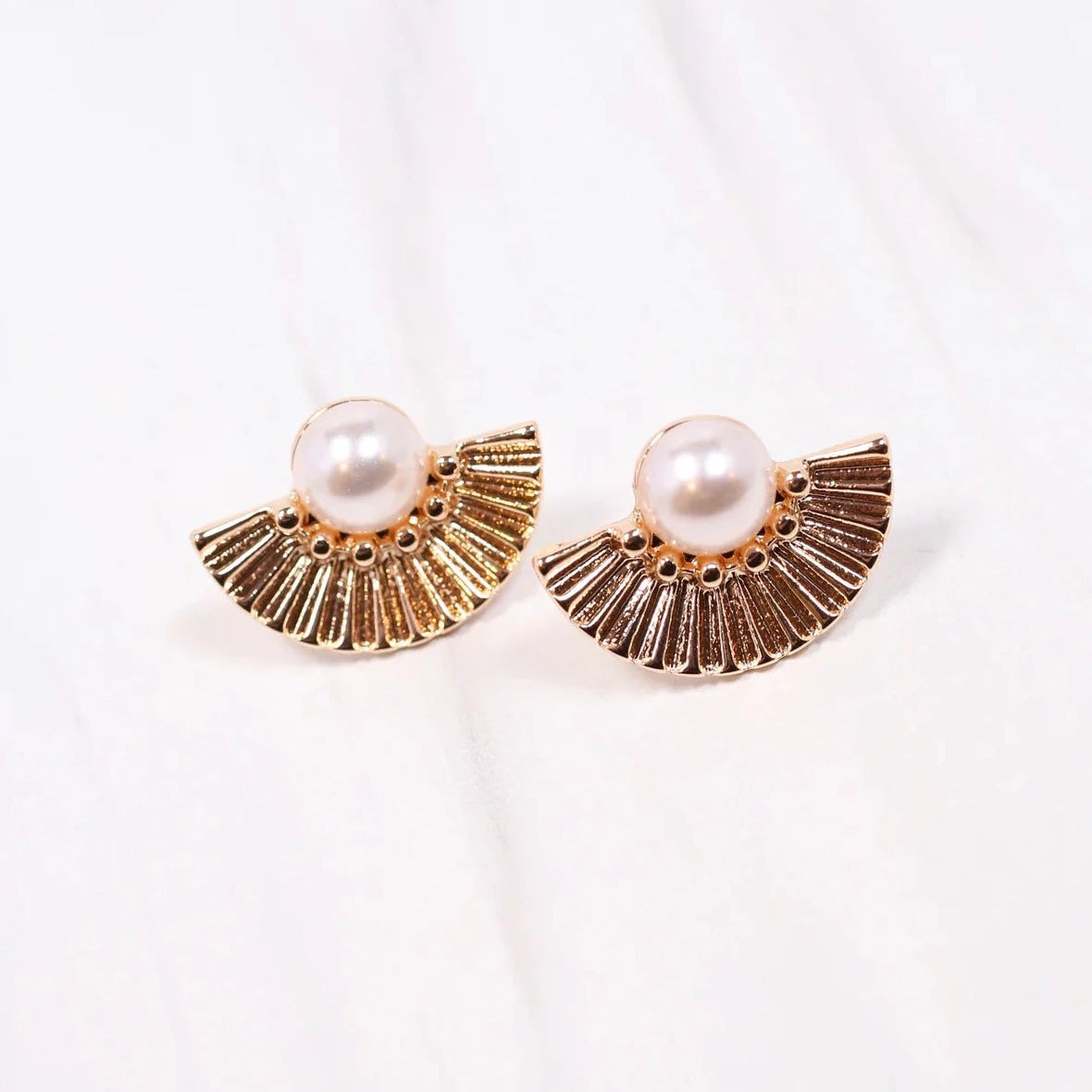 Beatrix Pearl Stud Earrings Gold-Earrings-Caroline Hill-LouisGeorge Boutique, Women’s Fashion Boutique Located in Trussville, Alabama