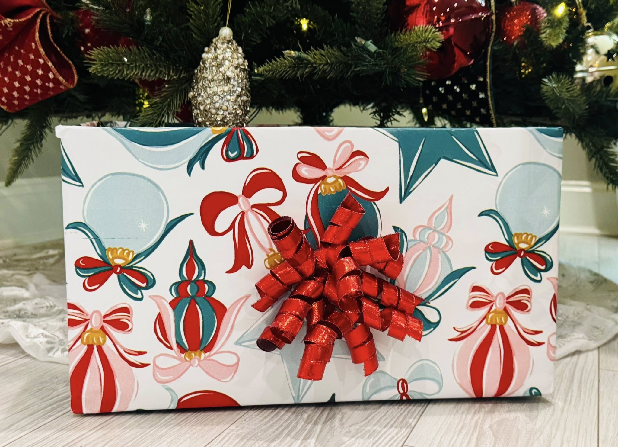 Vintage Christmas Wrapping Paper Rolls-Ornament-LouisGeorge Boutique-LouisGeorge Boutique, Women’s Fashion Boutique Located in Trussville, Alabama