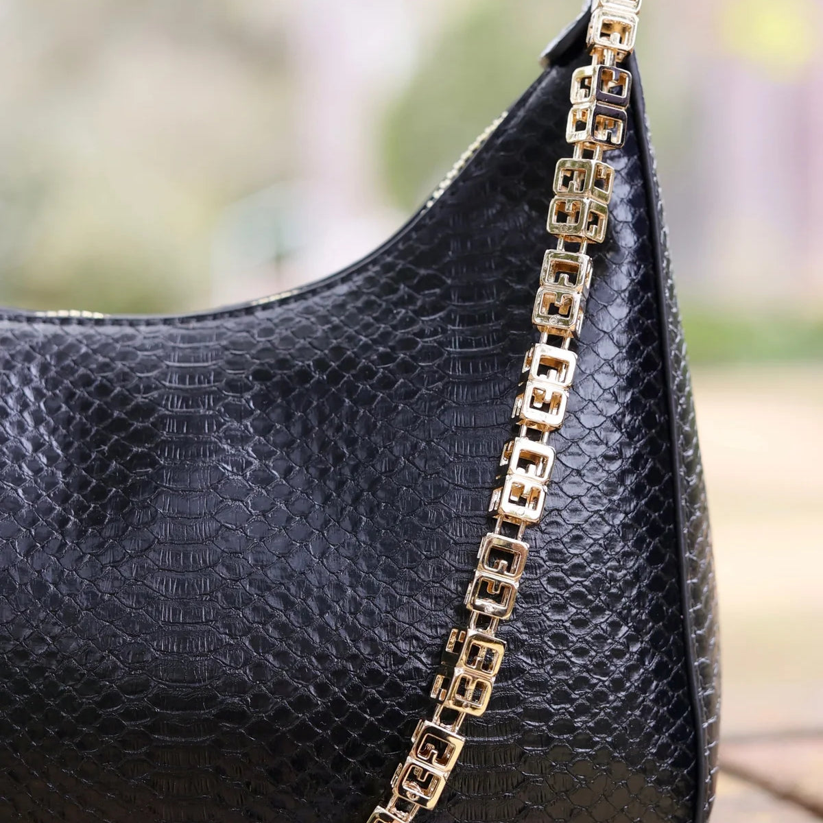 Billie Crossbody with Chain - Black-Crossbody-Caroline Hill-LouisGeorge Boutique, Women’s Fashion Boutique Located in Trussville, Alabama