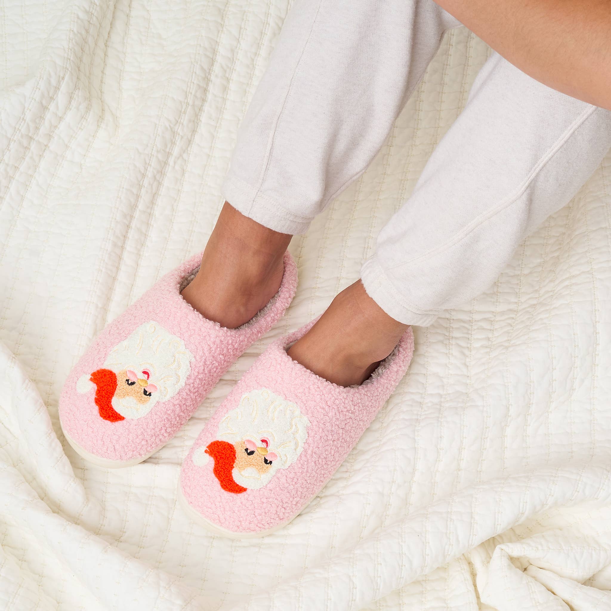 Cozy Santa Slippers - Pink-Slippers-The Darling Effect-LouisGeorge Boutique, Women’s Fashion Boutique Located in Trussville, Alabama
