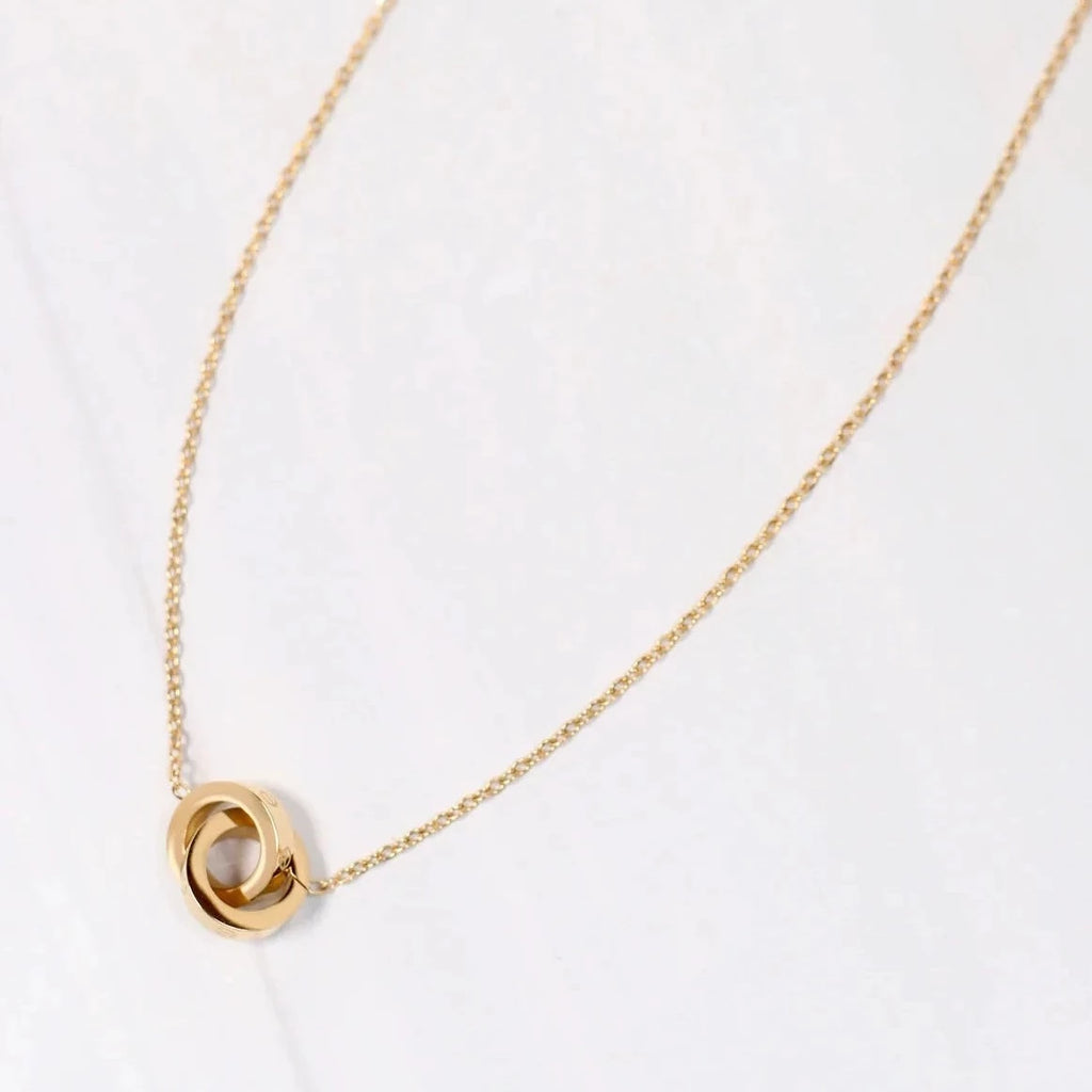 Bradwell Interlocked Circle Necklace Gold-Necklaces-Caroline Hill-LouisGeorge Boutique, Women’s Fashion Boutique Located in Trussville, Alabama
