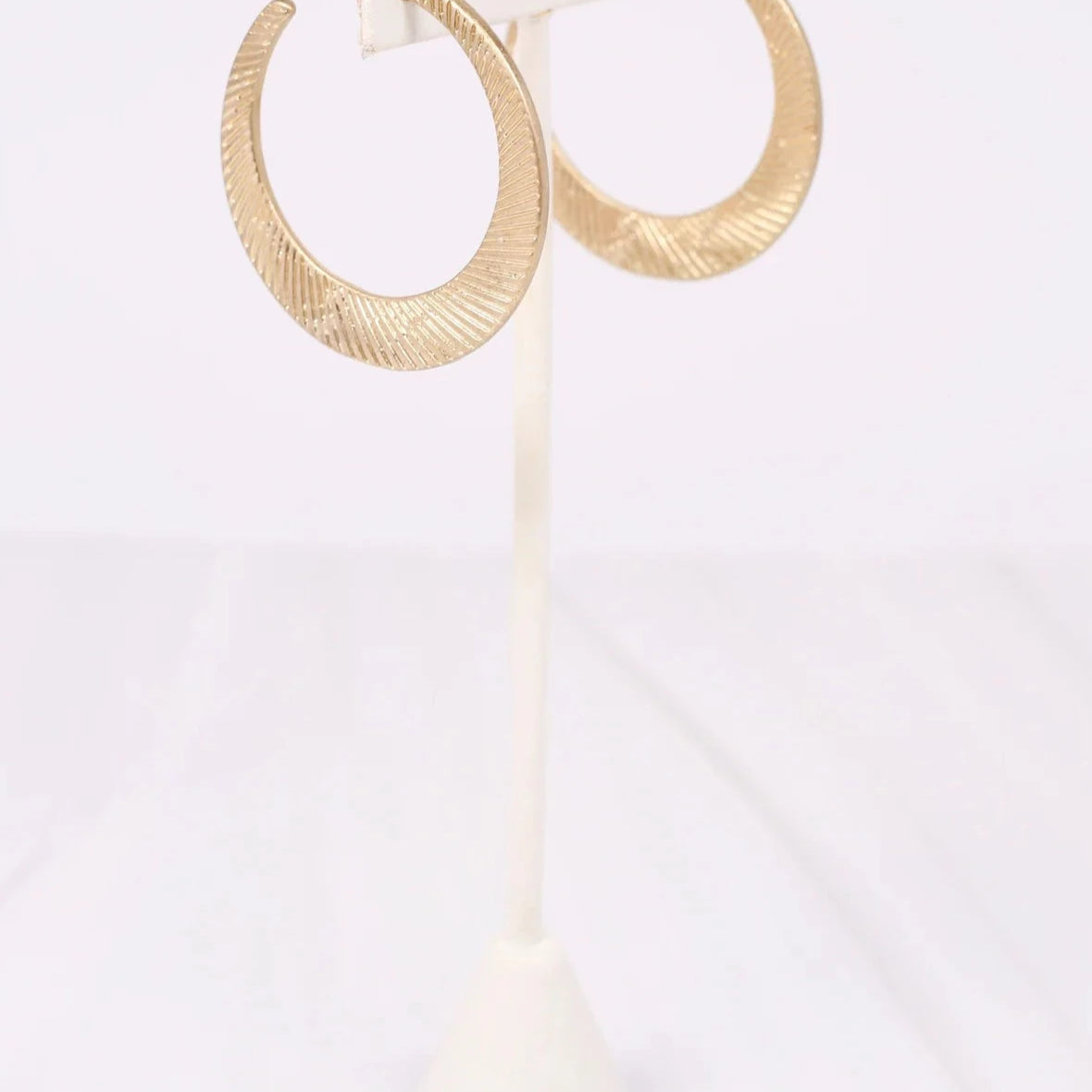 Torres Textured Hoop Earring Gold-Earrings-Caroline Hill-LouisGeorge Boutique, Women’s Fashion Boutique Located in Trussville, Alabama