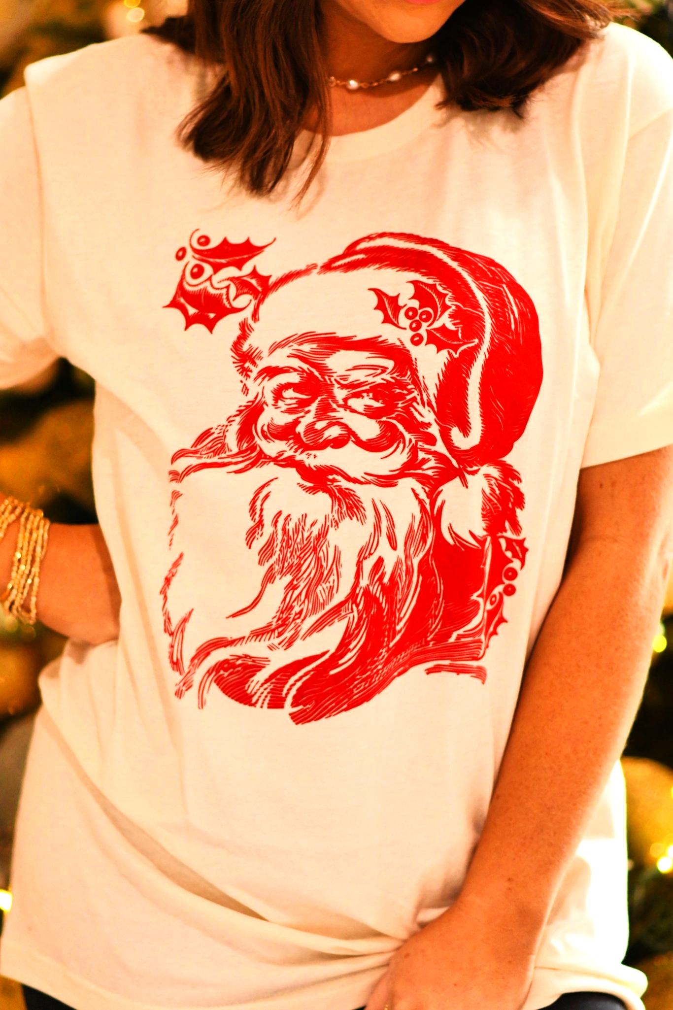 Vintage Santa Tee - Ivory - Plus/Regular-Graphic Tee-LouisGeorge Boutique-LouisGeorge Boutique, Women’s Fashion Boutique Located in Trussville, Alabama