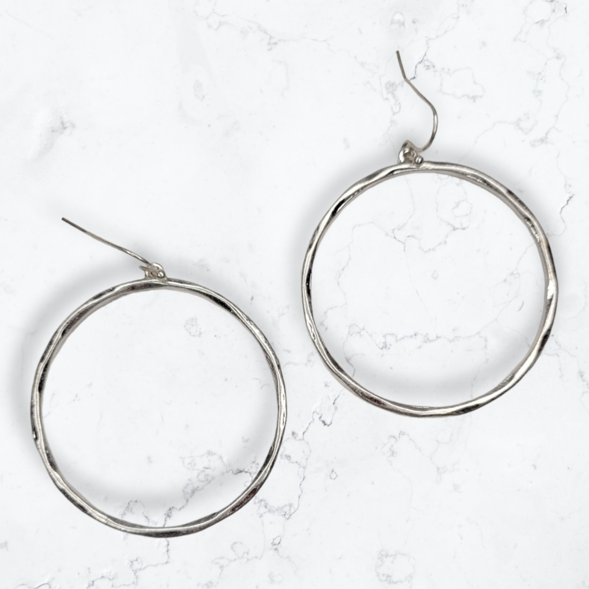 Hammered Silver Hoops-Earrings-LouisGeorge Boutique-LouisGeorge Boutique, Women’s Fashion Boutique Located in Trussville, Alabama